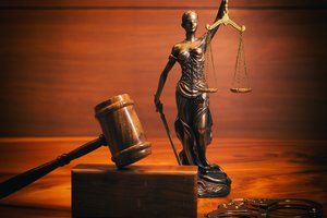 doctor-author-found-guilty-tax-fraud